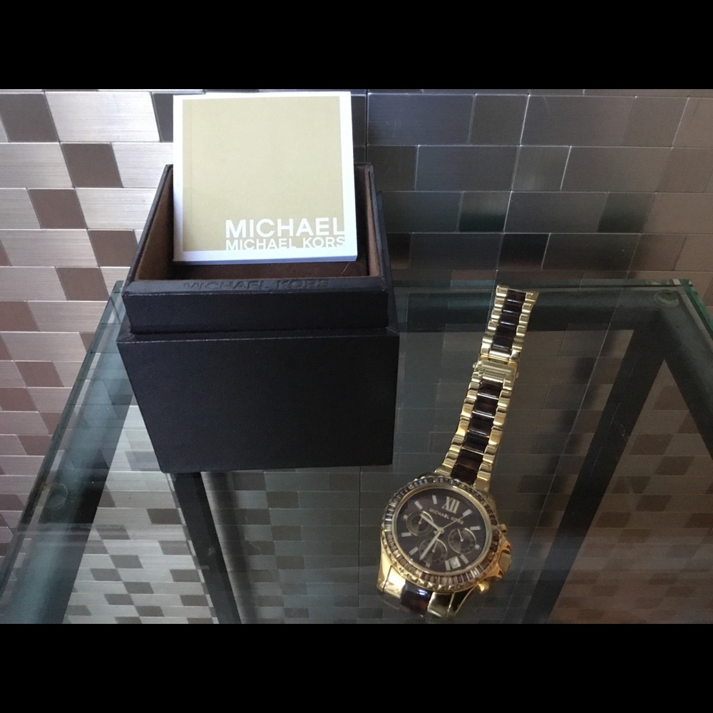 Michael Kors Tortoise Watch New but needs piece